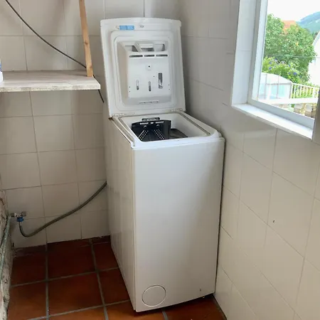 Casa En Louro Cerca De La Playa, Con Parking
