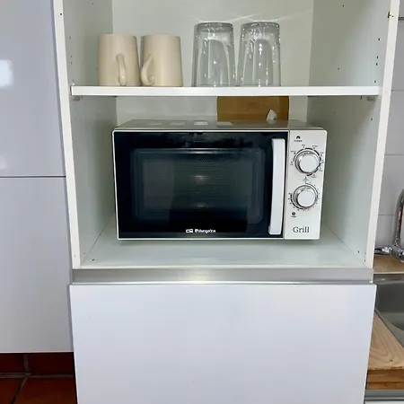 Casa En Louro Cerca De La Playa, Con Parking *