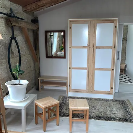 Casa En Louro Cerca De La Playa, Con Parking *